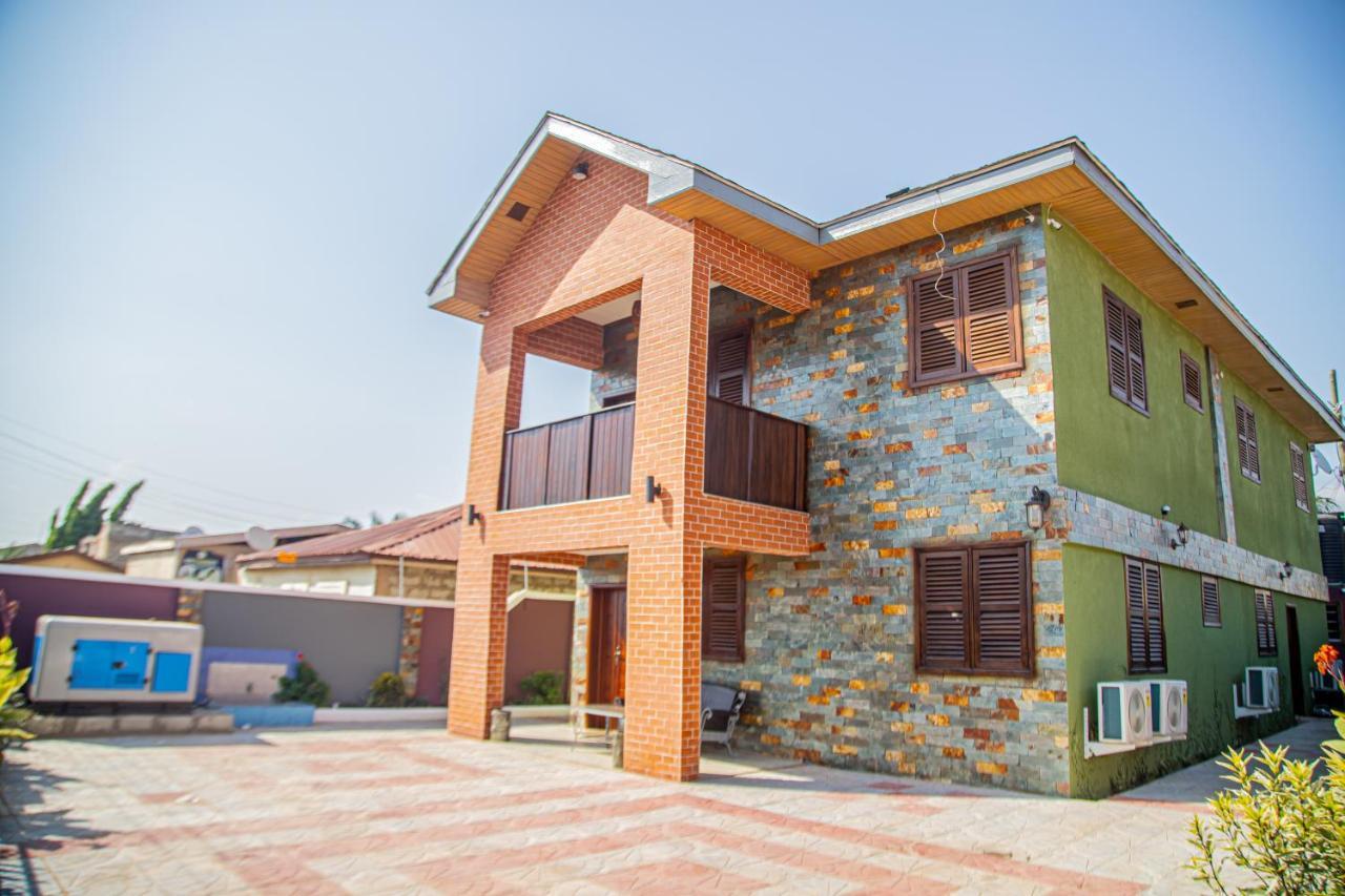 Bays Boutique Apartment อักกรา ภายนอก รูปภาพ