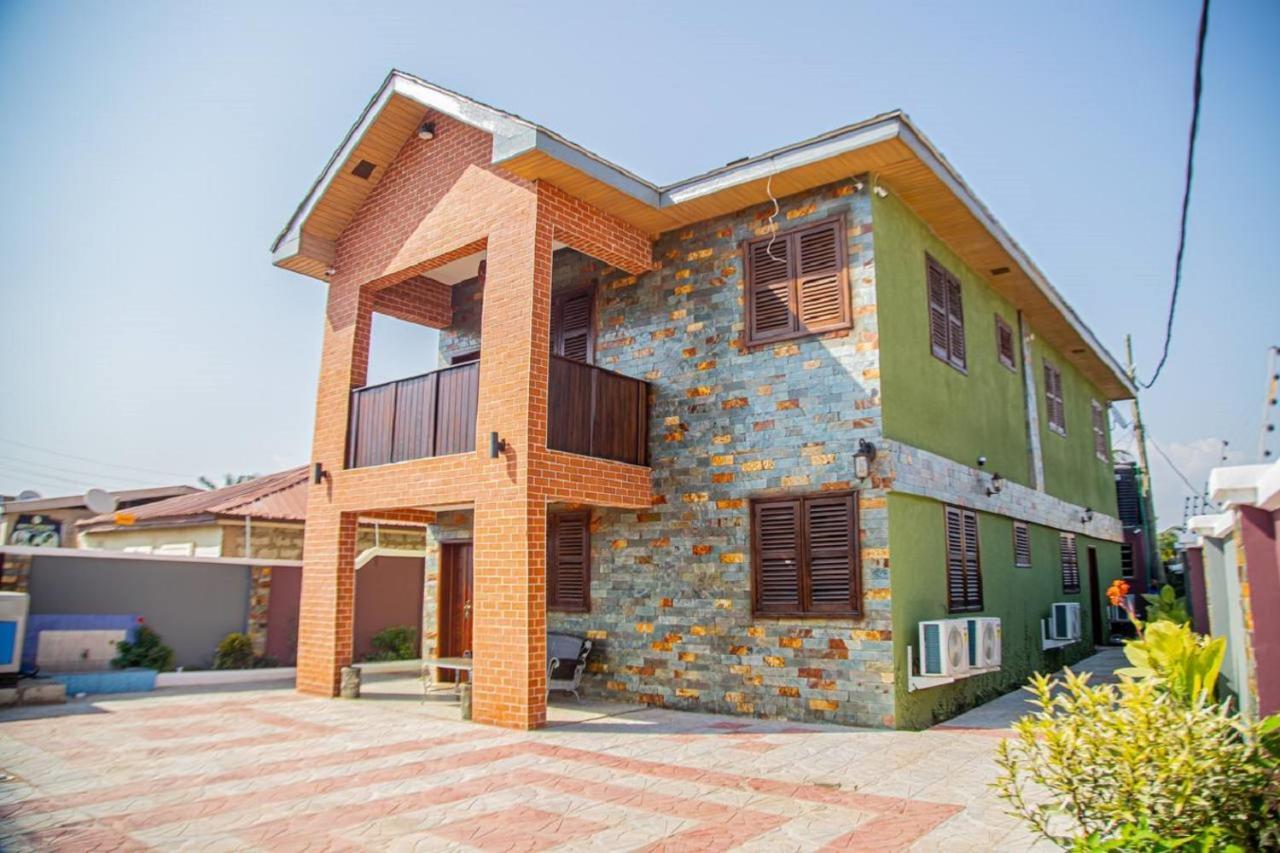 Bays Boutique Apartment อักกรา ภายนอก รูปภาพ