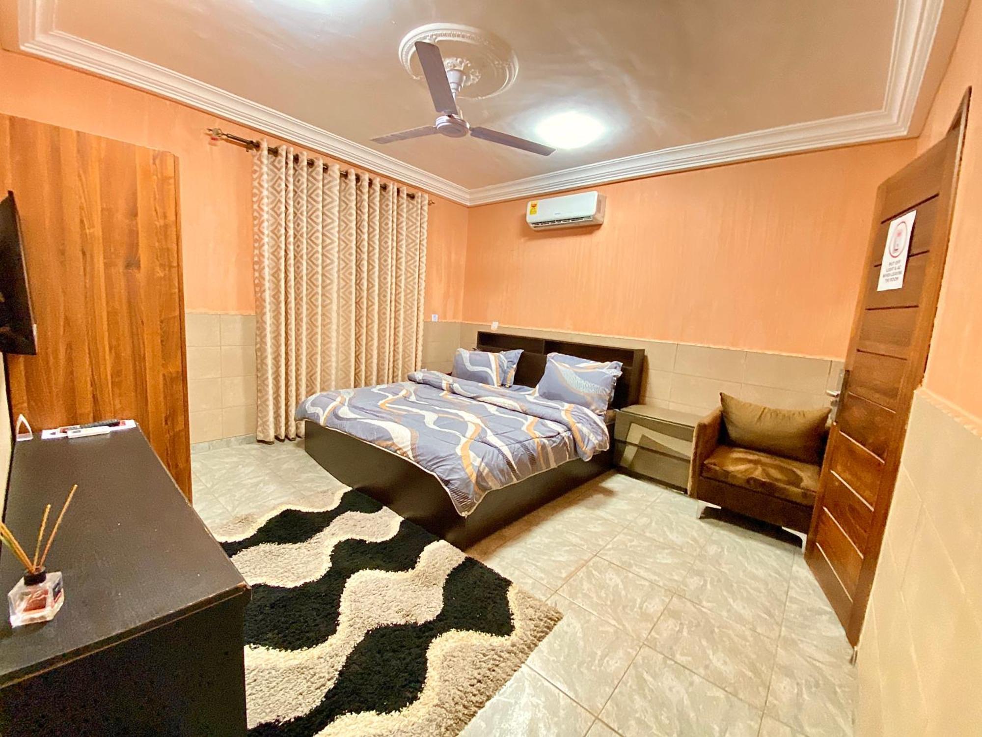 Bays Boutique Apartment อักกรา ภายนอก รูปภาพ