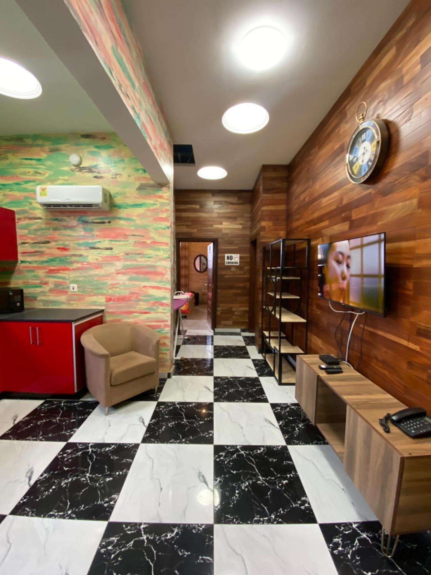 Bays Boutique Apartment อักกรา ภายนอก รูปภาพ