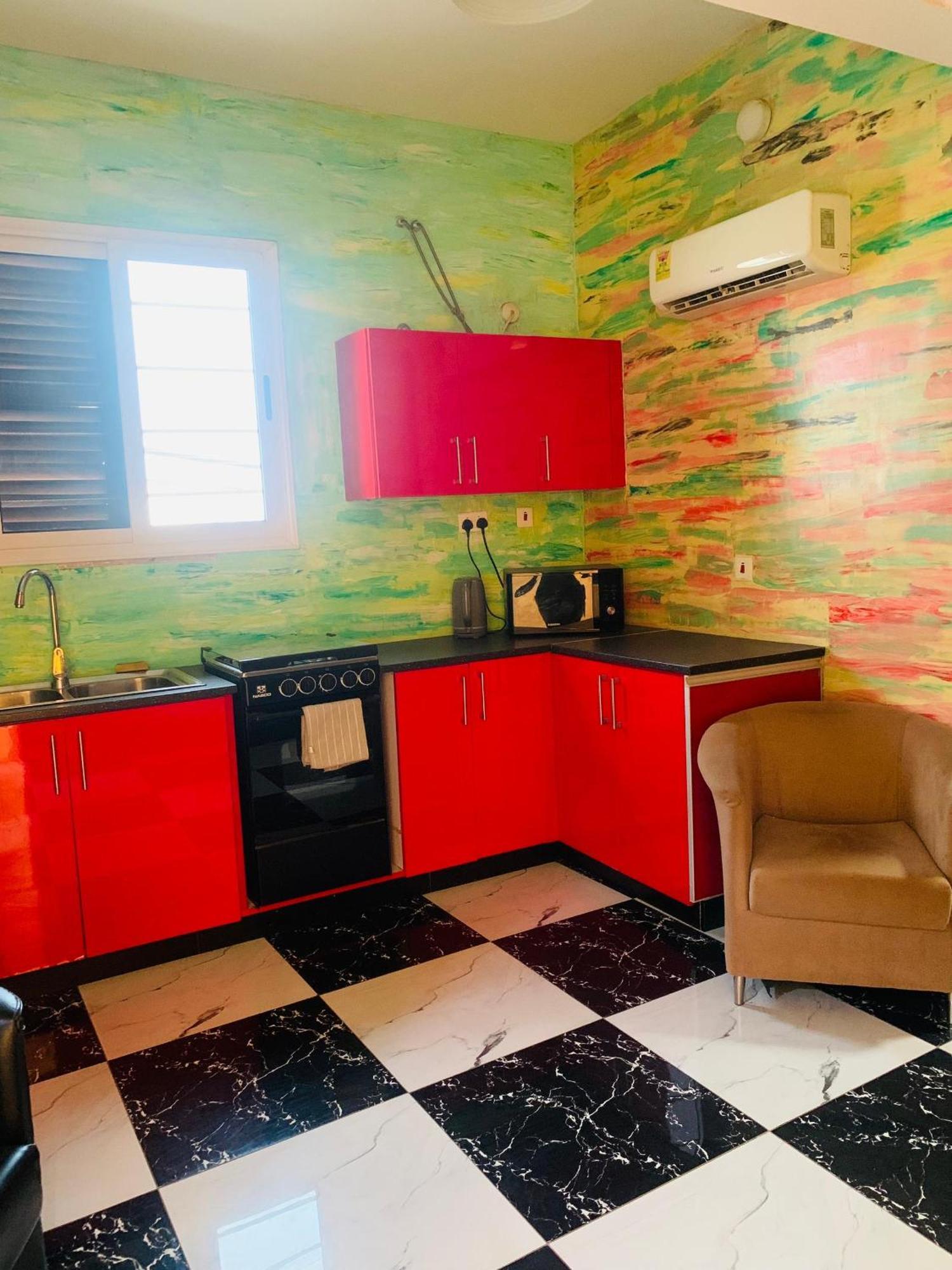 Bays Boutique Apartment อักกรา ภายนอก รูปภาพ