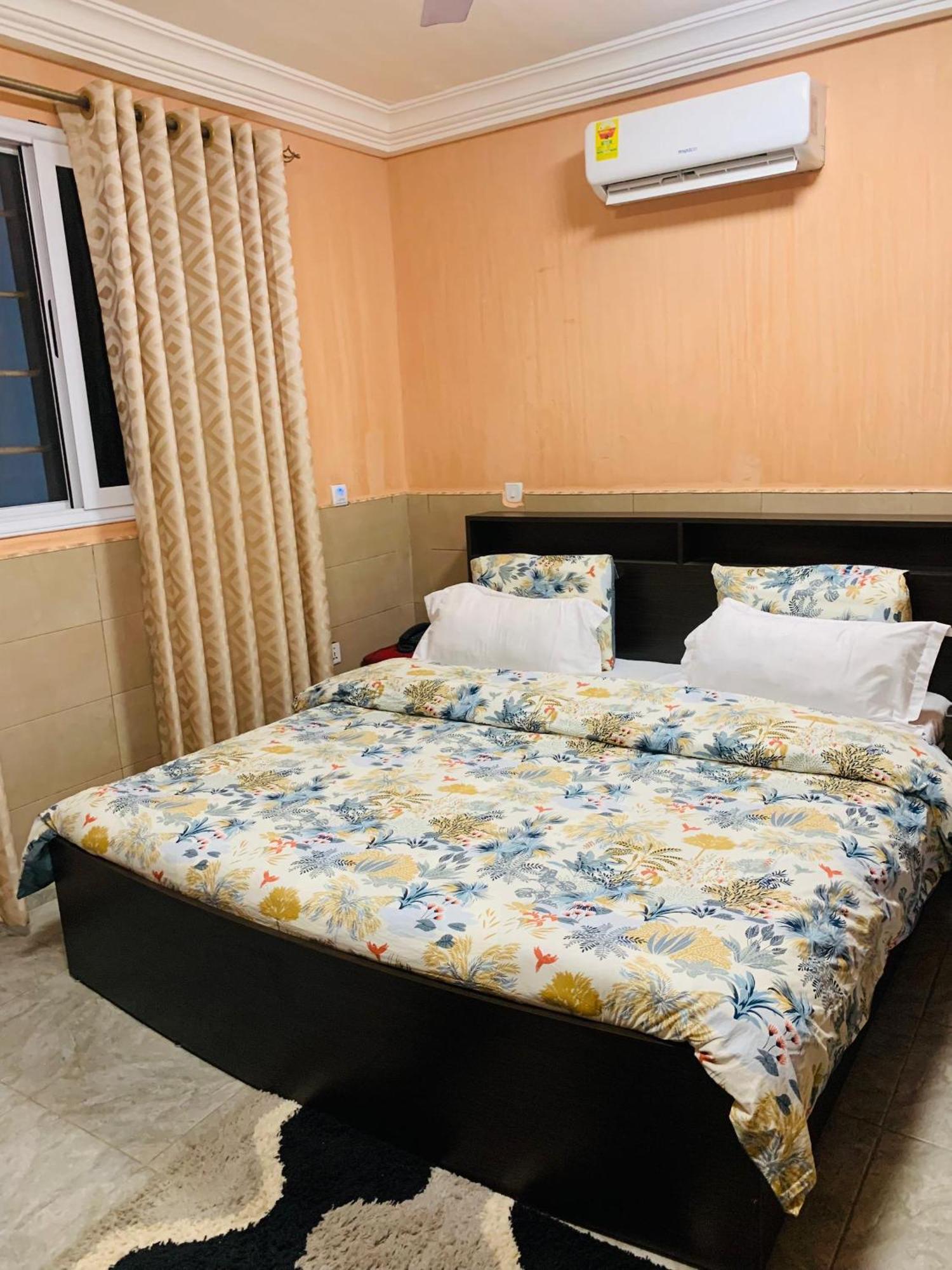 Bays Boutique Apartment อักกรา ภายนอก รูปภาพ