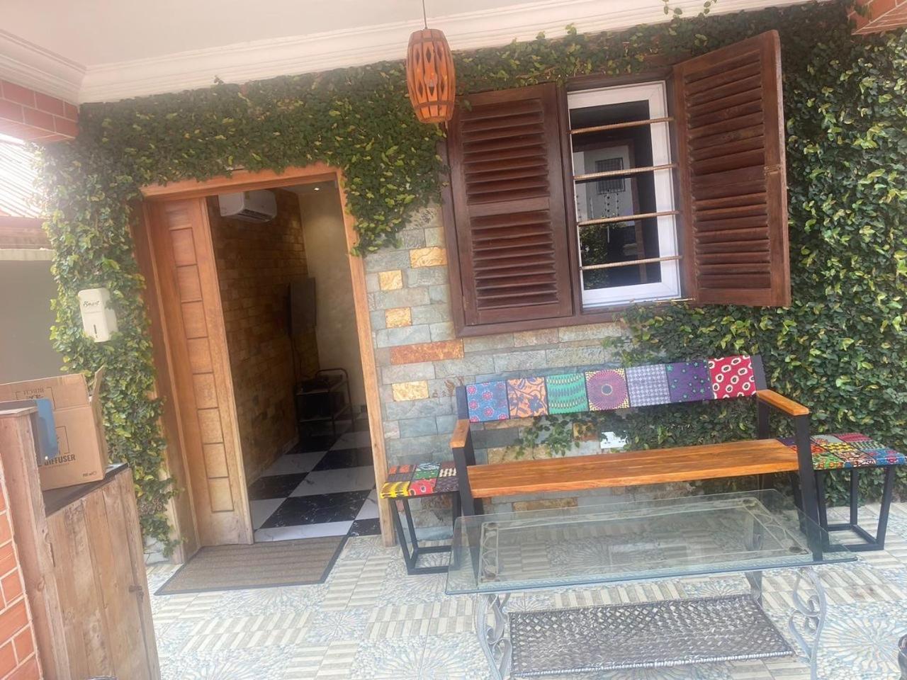 Bays Boutique Apartment อักกรา ภายนอก รูปภาพ
